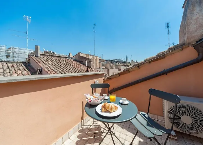 Apartament Renovated Luxury Sweet Penthouse - Campo Dei Fiori Rzym