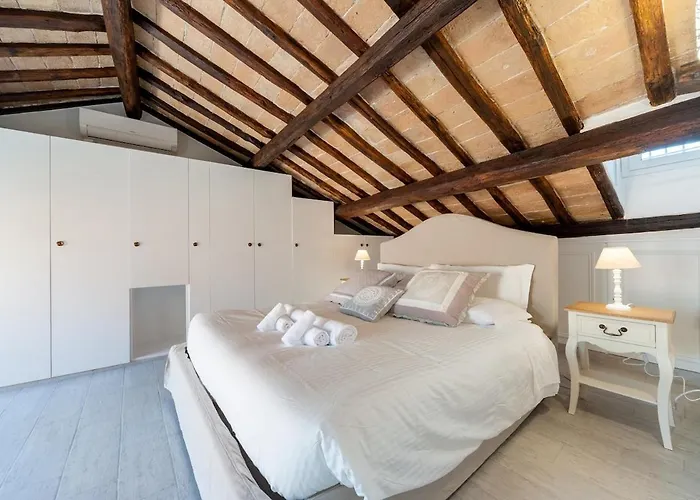 Renovated Luxury Sweet Penthouse - Campo Dei Fiori Apartament